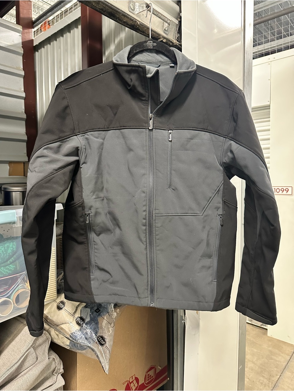 Men's Tumi Two-Tone Softshell Jacket - Gray/Black